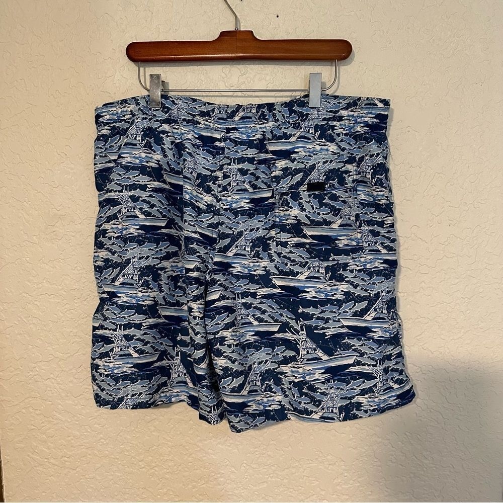 Vineyard Vines Swim Trunks M Blue Shark Boat Print Chappy Shorts Fishing Beach - Picture 5 of 11